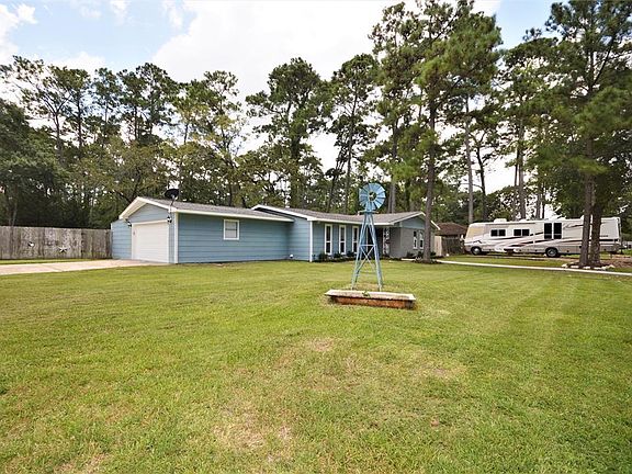 2nd image of 1618 Pinecrest Dr