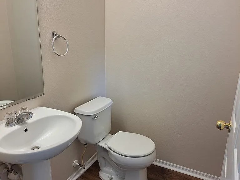 550 Mount Olympus Blvd #2 — Photo 7