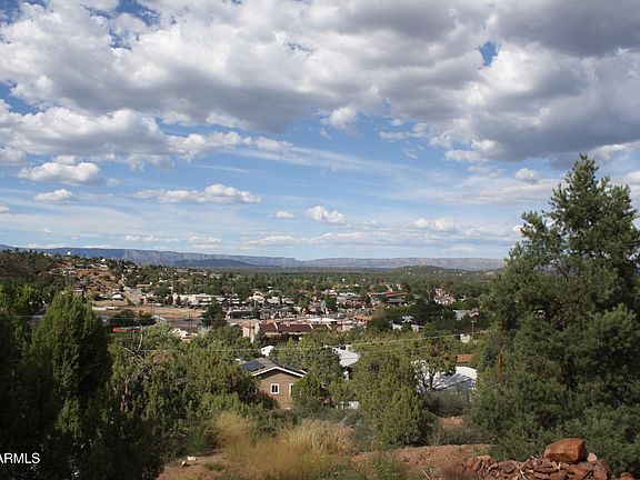 3rd image of 208 E RIDGE Lane #12