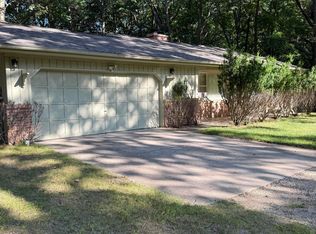 3854 Greuling Rd, Norton Shores, MI 49441
