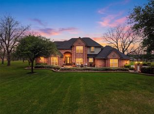 10020 Flight Plan Dr, Granbury, TX 76049