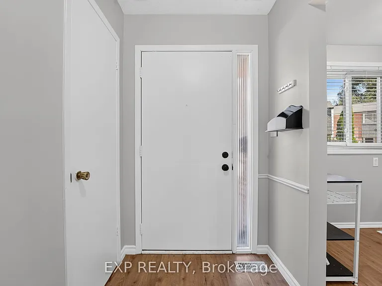 77 Linwell Rd #113 — Photo 4