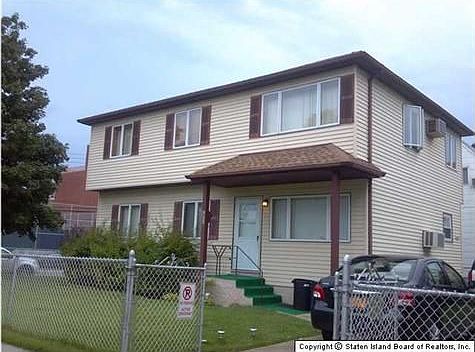 2nd image of 280 Suffolk Ave