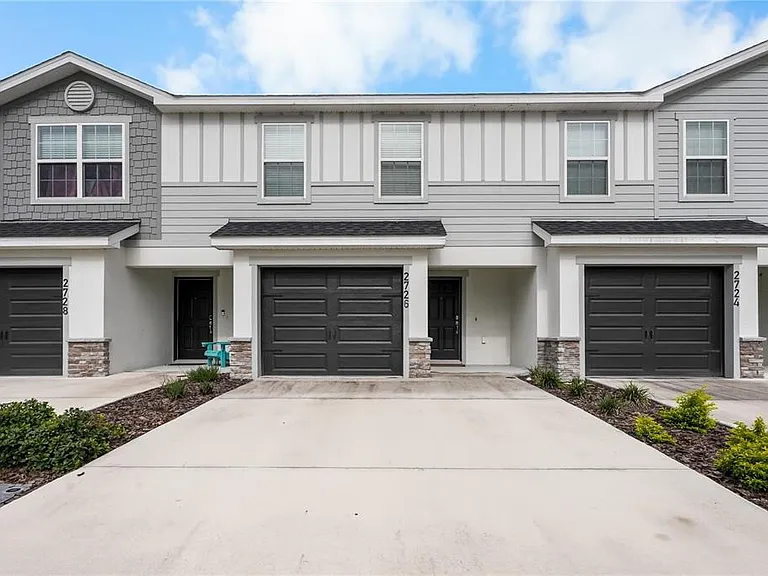 2726 Idyll Lakes Cir — Photo 1