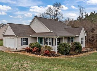 1657 Alzora Ct, Burlington, NC 27215