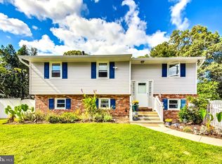 454 Manor Rd, Arnold, MD 21012