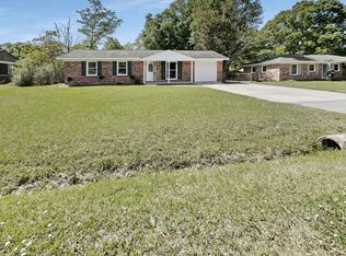 127 Kathryn Dr, Goose Creek, SC 29445