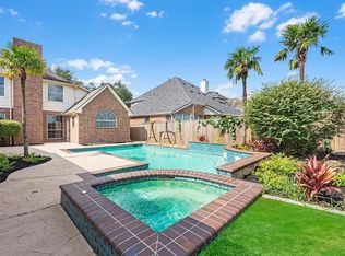 911 Emerald Glen Ct, Sugar Land, TX 77479
