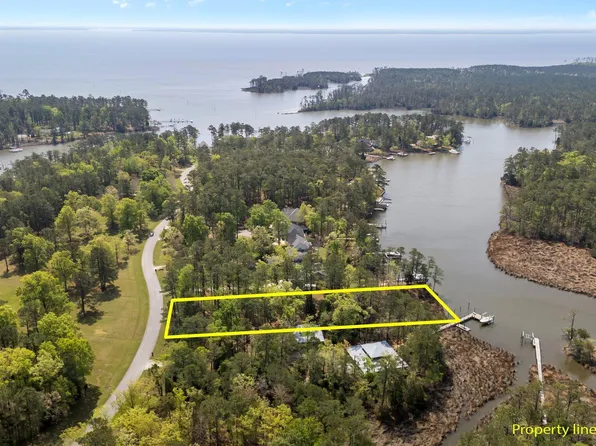 124 Peninsula Drive, Oriental, NC 28571