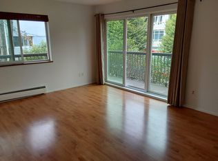 334 E 5th Ave, Vancouver, BC V5T1H4