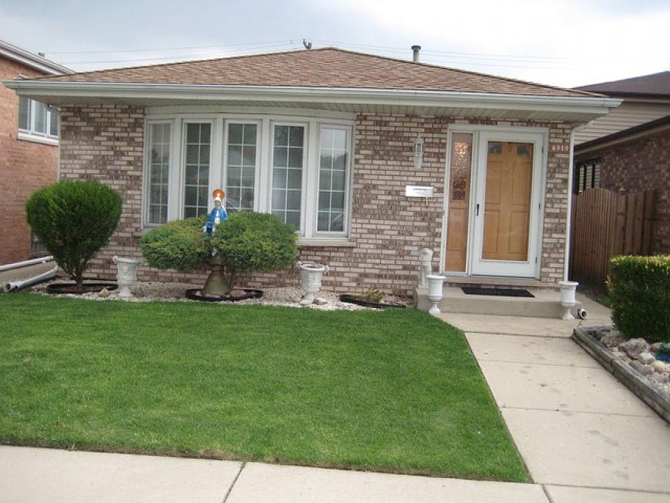 1st image of 4919 N Clifton Ave