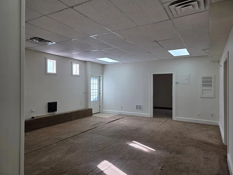 64 Kenyon St #1 — Photo 7