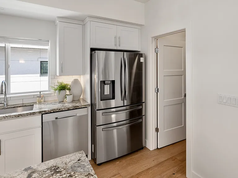 6988 S Brookhill Dr — Photo 16