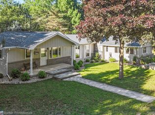 4570 N Loop Rd, Caseville, MI 48725