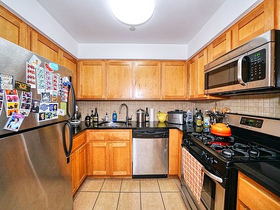 2nd image of 2214 Astoria Blvd APT 2A