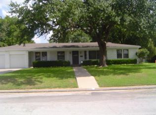 4021 Clayton Rd W, Fort Worth, TX 76116