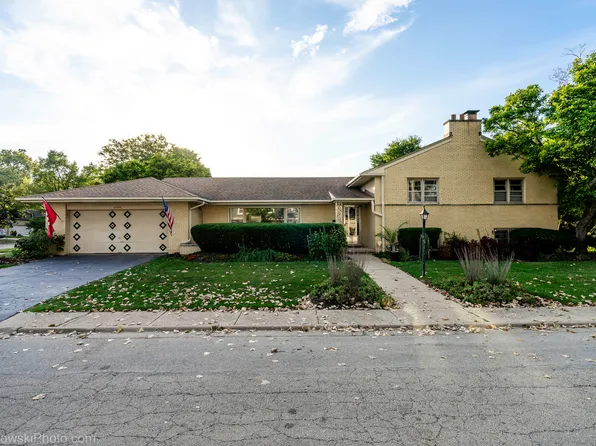 6400 N Knox Ave, Lincolnwood, IL 60712