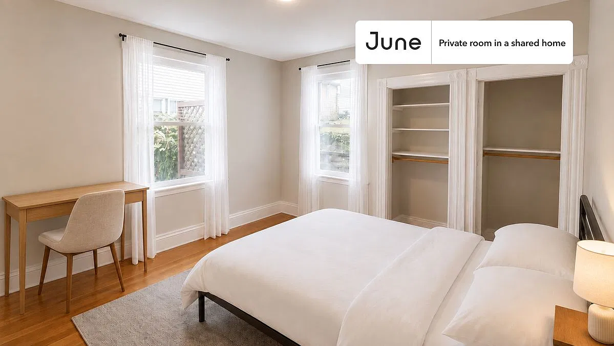 Queen bedroom in 2 bed/1 bath home in Allston #1314 B — Photo 1