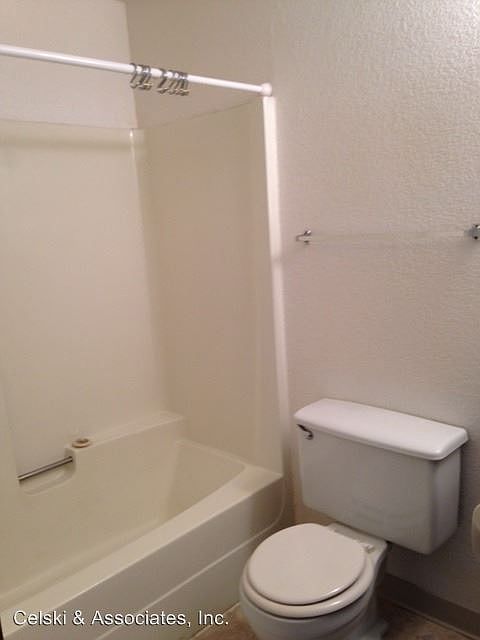 2nd image of 1725 N 21st Ave APT 19