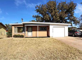 1712 E Penasco Dr, Hobbs, NM 88240