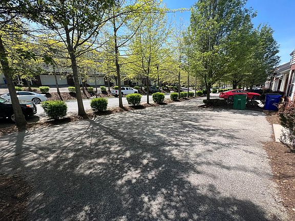 2nd image of 385 Tall Oak Blvd