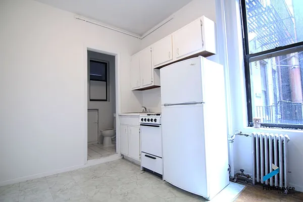 Rented by FirstService Realty (legacy) | media 1