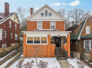 550 Halcomb Ave, Clairton, PA 15025