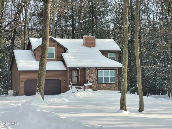 203 Lark Ln, Flinton, PA 16640