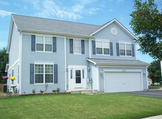 272 Talismon Dr, Crystal Lake, IL 60012