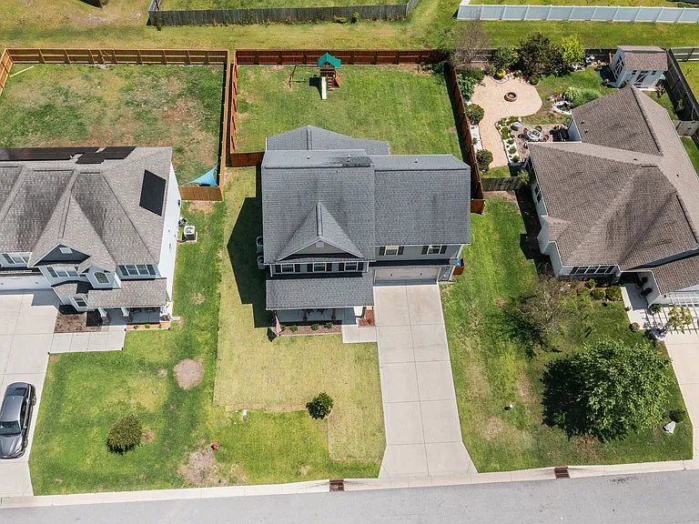 509 Romper Rd — Photo 41