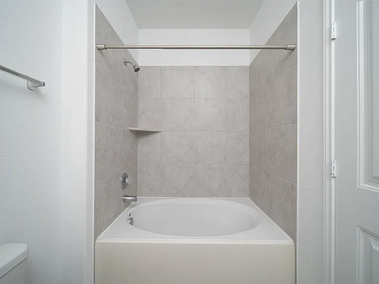 18450 White Stallion Ln — Photo 15