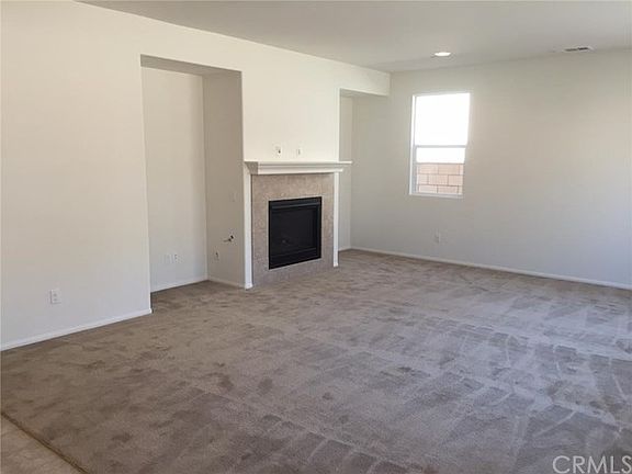 3rd image of 15930 Chorus Ln