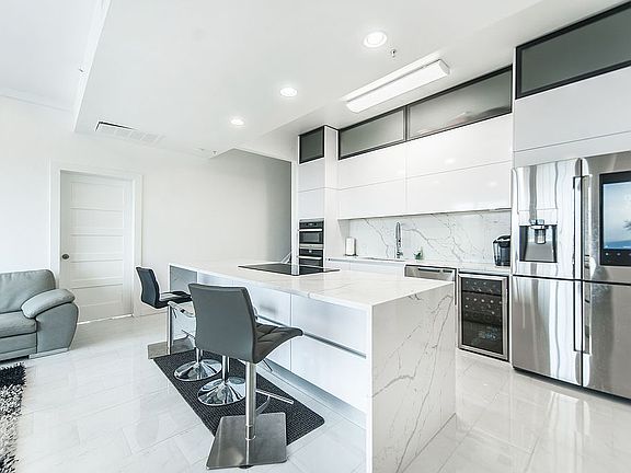 2nd image of 3225 Turtle Creek Blvd APT 1630
