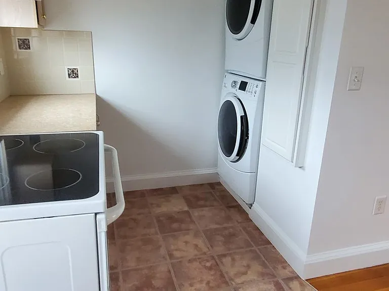 62 Elm St #1 — Photo 5