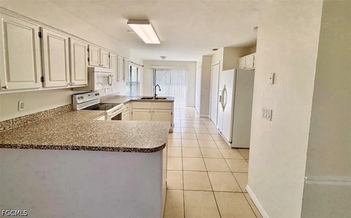 2 bed, 1.0 bath, 1040 sqft, $1,350 — Photo 4