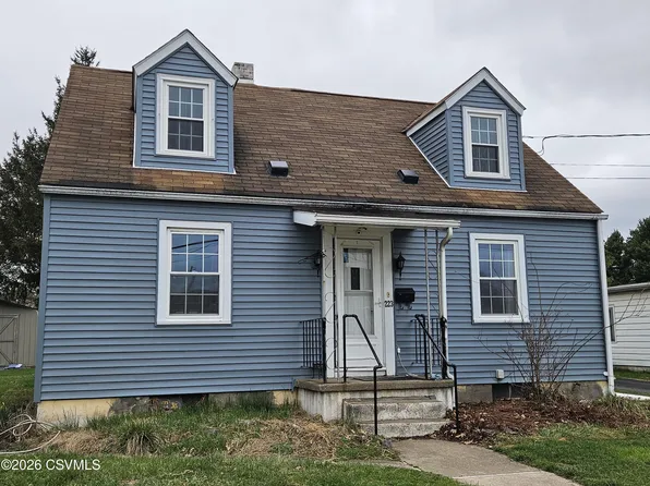 223 S Mercer St, Berwick, PA 18603