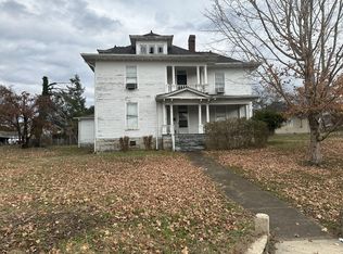 704 Main St N, Carthage, TN 37030