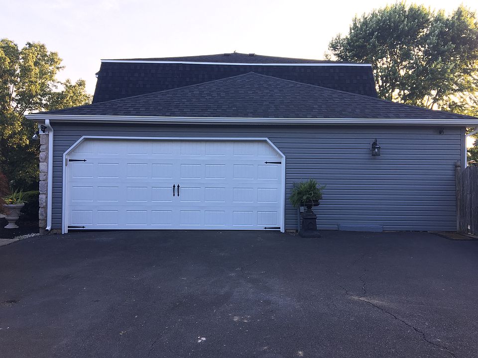 2nd image of 81 Chatham Ct