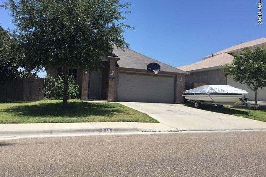 2nd image of 618 Patrick Henry Dr