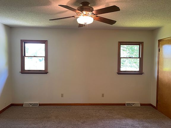 5th image of 45 Brown Branch Rd