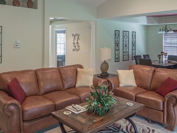 3rd image of 4217 Pensacola Ave #201