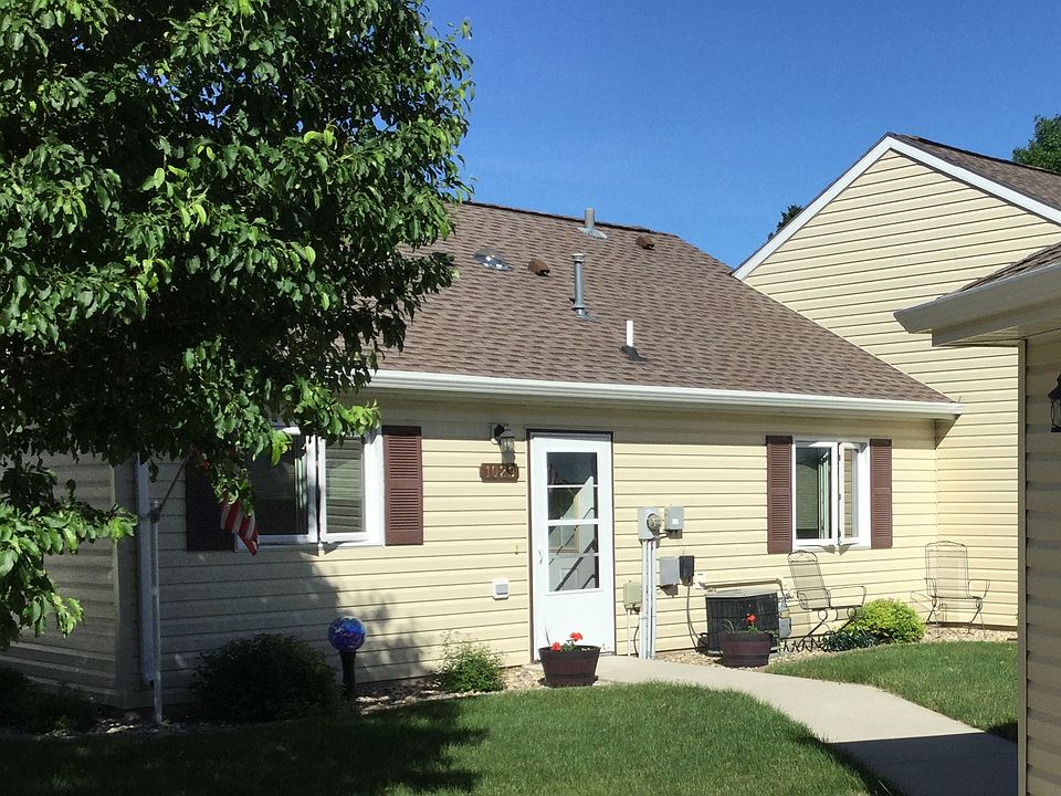 1st image of 1029 Minnesota St N