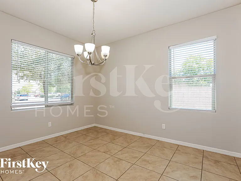 13311 E Tumbleweed Ln — Photo 5