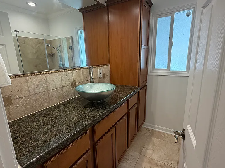 1385 Greenmont Dr — Photo 28