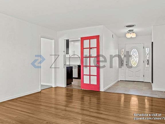 4th image of 3353 Valley Square Ln