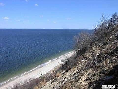 2nd image of 56 Sound Shore Rd