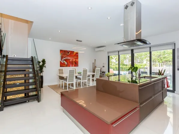 96 Columbia Terrace image 7 of 40