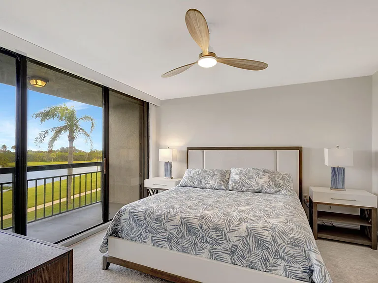 501 S Seas Dr #202 — Photo 12