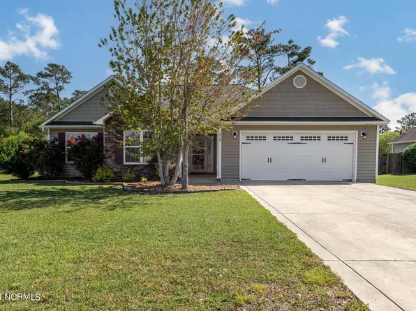 210 Marsh Haven Drive, Sneads Ferry, NC 28460