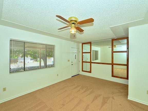 4th image of 1538 S Wild Burro Dr